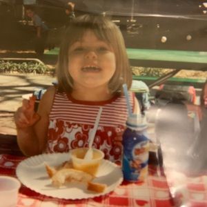 Meet your Posher, Chloe